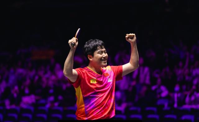 足球-仁川赛国乒包揽女单四强 樊振东马龙梁靖崑胜强敌