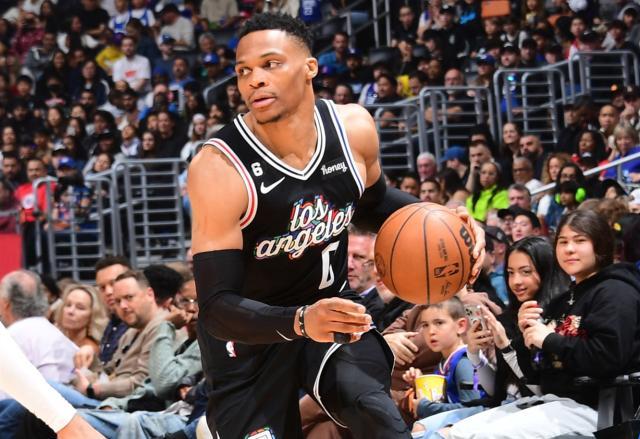 华体会网页版在线登录hth-比在湖人更舒适！韦少回暖正当时 卢指导更会用他